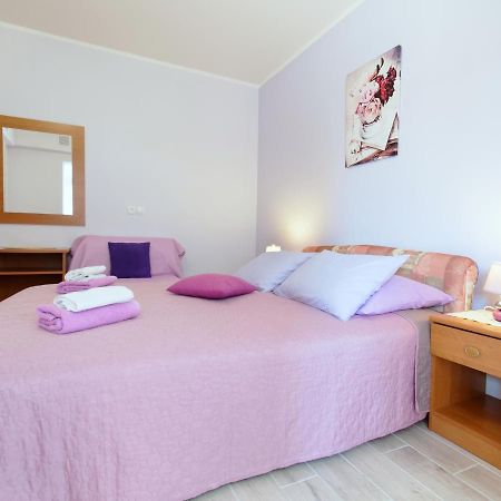 Apartments Marta By Rent Istria Novigrad Istria Extérieur photo