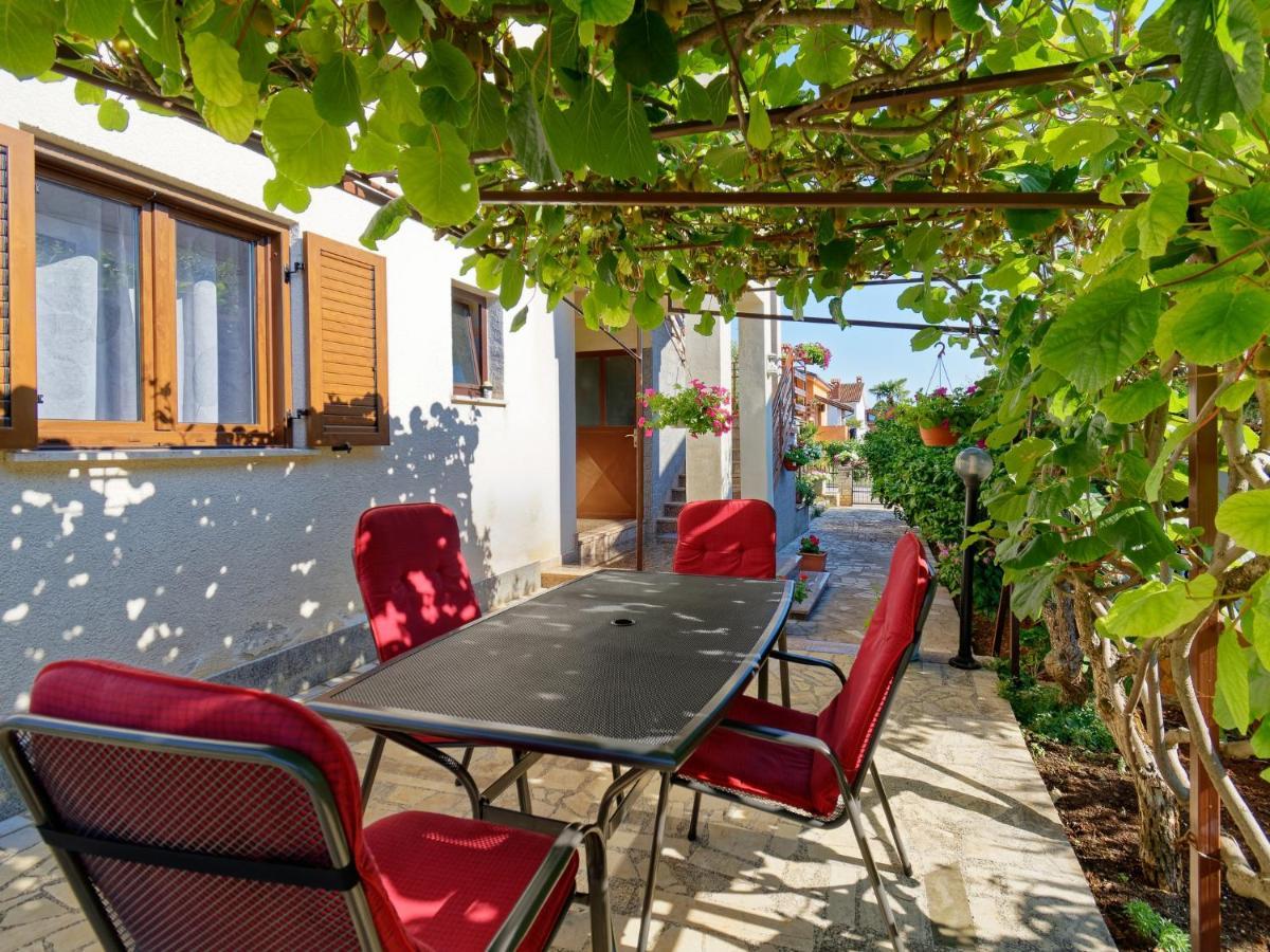 Apartments Marta By Rent Istria Novigrad Istria Extérieur photo