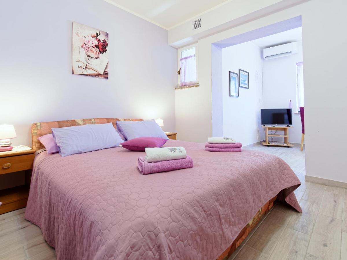 Apartments Marta By Rent Istria Novigrad Istria Extérieur photo