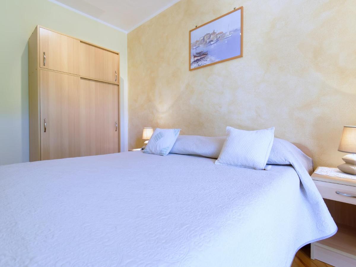 Apartments Marta By Rent Istria Novigrad Istria Extérieur photo